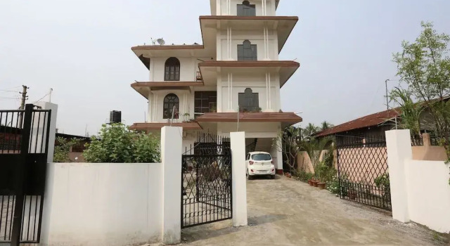 OYO 10912 Nirman Residency