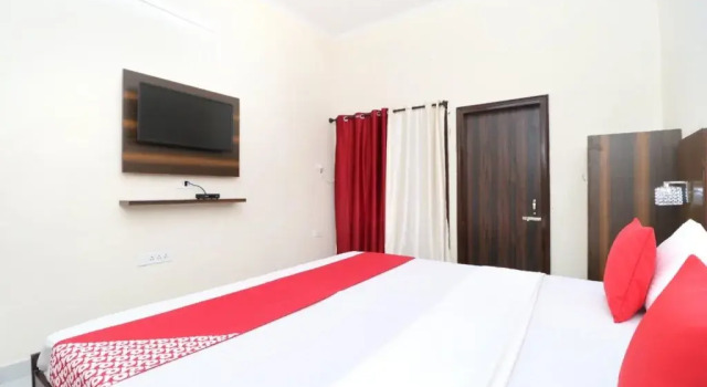 Hotel Sharnam By OYO Rooms