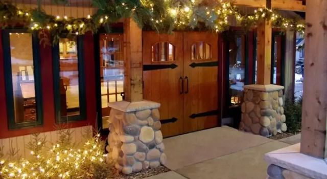 Riverwood Inn Extended Stay, Varaa Hotelli Hotellit Minnesota pysäköinnillä, Pysäköinti