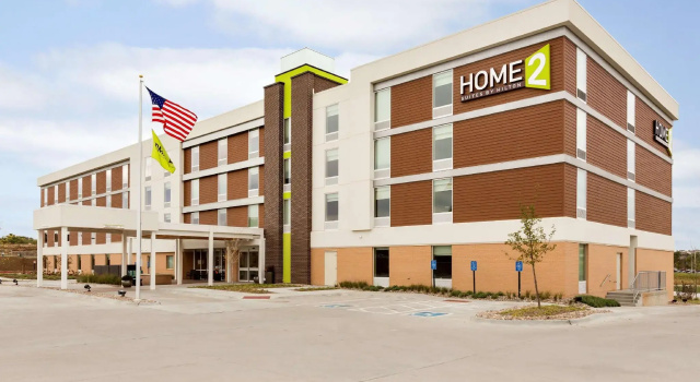 Четырёхместный номер Standard Home2 Suites By Hilton Omaha West
