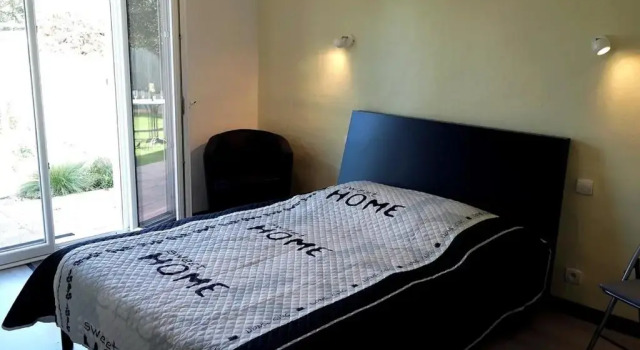 Belle villa individuelle de plain pied 6 pers d'environ 90m2 - 6VPRIV19, Забронировать Вилла Коттеджи Сен-Сиприен, Коттедж