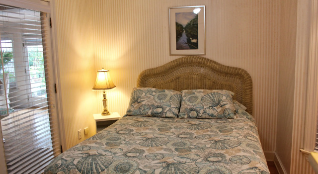 Treasure Island Beach Retreat Sleeps Up To 13