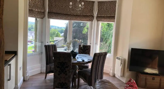 Семейный люкс Romneys Apartments & Suites