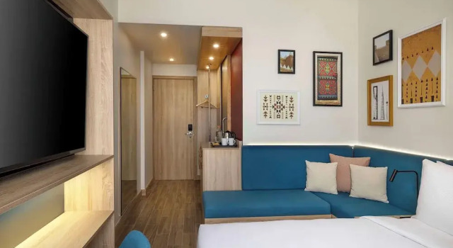 Hampton By Hilton Neom Community 2, Rezerwuj Hotel Hotele w Sharma z parkingiem, Parking