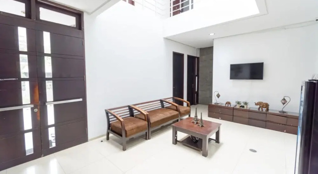 Residence Stasiun Tebet Syariah by OYO Rooms, Prenota Hotel Tebet 