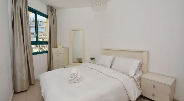 Клубные апартаменты с балконом и с видом на озеро Kings-Towers Boutique Hotel