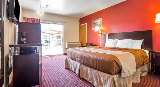 Номер Standard Rodeway Inn at Lake Powell