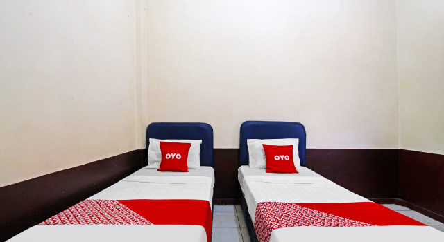 Standard Twin room Hotel O Mutiara
