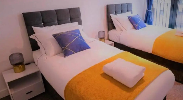 Livestay - Modern Spacious 2 Bed 2 Bath Apartment, Varaa Huoneisto Asunnot kohteessa Merseyside, Huoneisto