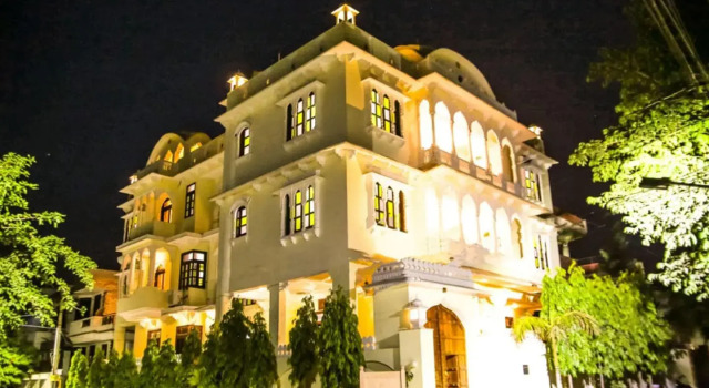 Harsoli Haveli, Rezerwuj Hotel Hotele w Rajasthan z parkingiem, Parking