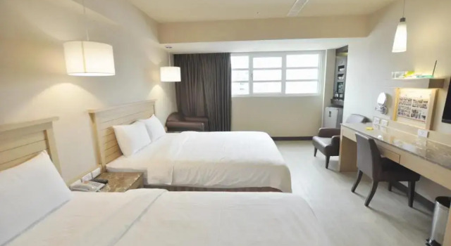Четырёхместный номер Superior Kindness Hotel Liouhe Night Market Qixian