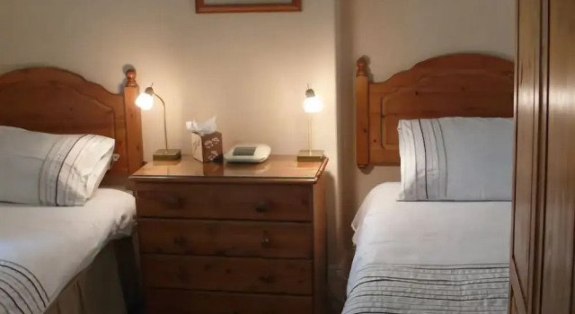 Alamah Guest House, Забронировать Гостевой дом Гостевые дома Харрогейт, рядом с Музей королевских минеральных купален, Гостевой дом