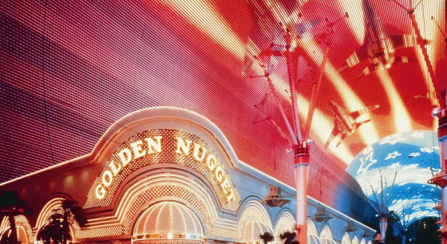 Golden Nugget Hotel & Casino Las Vegas, Забронировать Отель Отели и гостиницы Лас-Вегаса, рядом с Harrison House, Отель