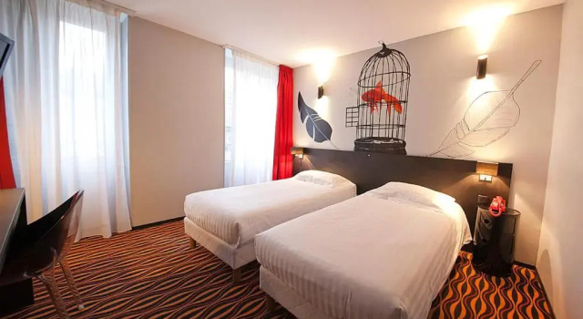 CITHÔTEL LE DAV Clermont-Ferrand Centre, Забронировать Отель Centre Ancien Клермон-Ферран