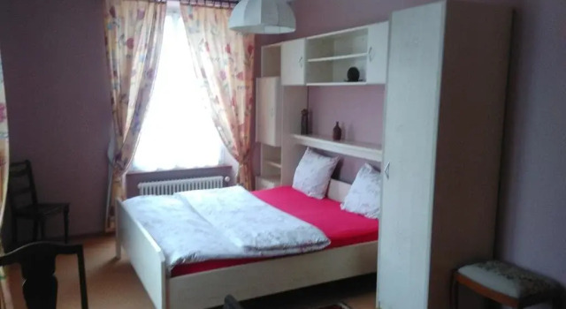 Romantik Hotel de LOurs, Book Hotel Hotels in Lake Geneva with a Pool, Swimming Pool