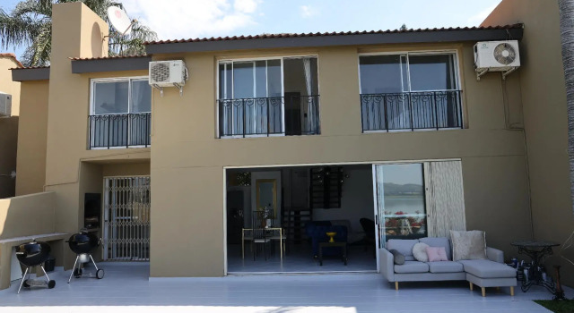 26 on Agnes, Boek Hotel Hartbeespoort 