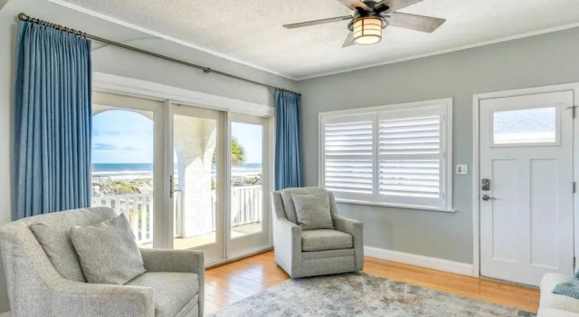 Beachfront Hideaway, Varaa Lomakoti Huvilat kohteessa Florida, Villa