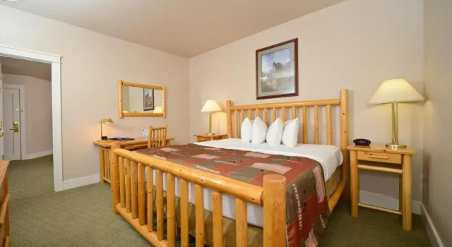 Люкс Best Western Plus Plaza Hotel