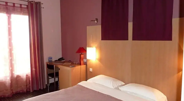 Номер Standard Hôtel La Riviera Victoria
