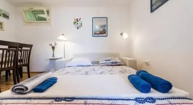 Apartment Pjaca, Rezerwuj Apartament Brac Island 