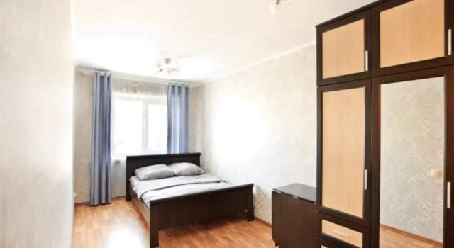 Apartment on Oktyabrskaya St. 20, Buchen Sie Ferienwohnung Wladiwostok 