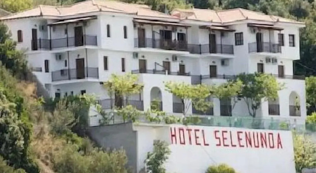 Hotel Selenunda, Забронировать Апарт-отель Глосса Скопелос
