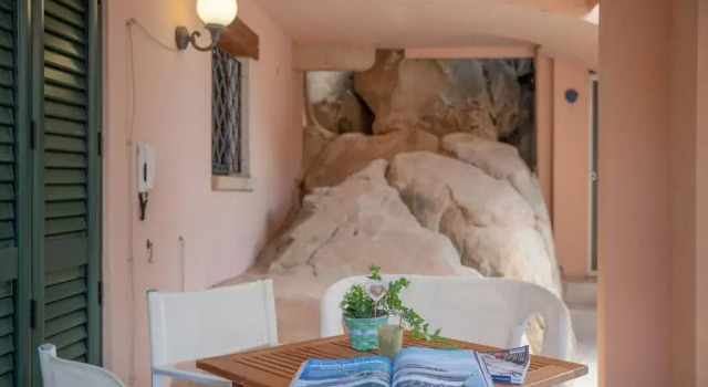 VILLA RUDARGIA 10, Emma Villas, Book Villa Olbia Emerald Coast