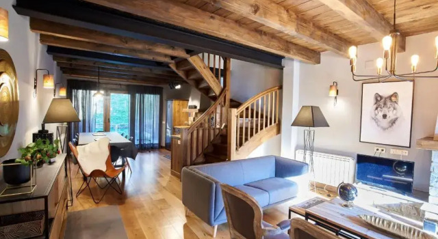 PRECIOSA CASA, NAUT ARAN, ALTO ARAN, GESSA, A 4 KM DE BAQUEIRA, 212 M2 wifi, Reserva ahora Hotel Baqueira España