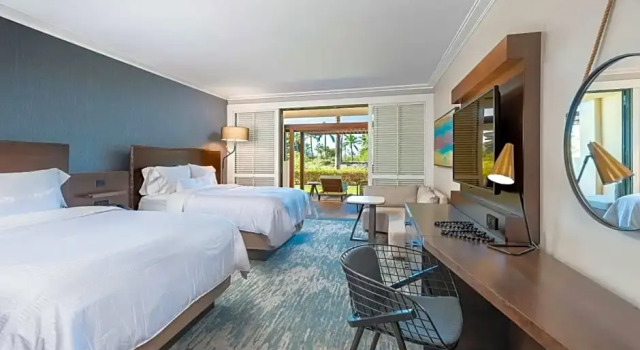 Четырёхместный номер Standard с частичным видом на океан The Westin Hapuna Beach Resort