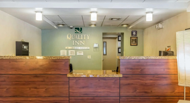 Quality Inn Flamingo