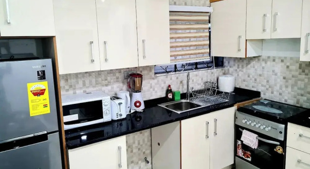 Апартаменты Comfy & Cozy Hideout  Close to Highway