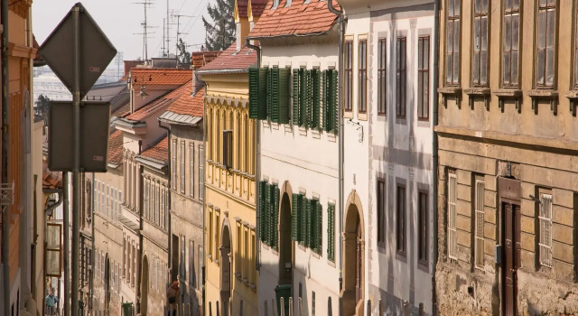 Apartment Milan, Забронировать Апартаменты/квартира Отели Загреба с парковкой, рядом с Zagreb Funicular, Парковка