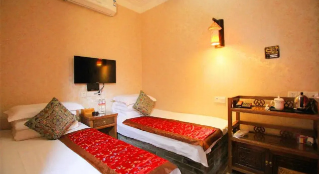 Двухместный номер Classic Pingyao Hu lu wa Home Inn