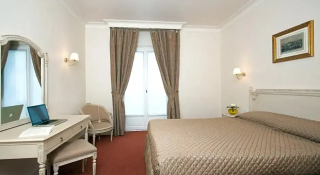 Номер Classic Grand Hôtel Moderne