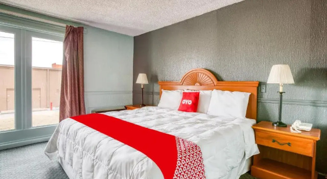 Двухместный номер Standard OYO Townhouse Tulsa Woodland Hills
