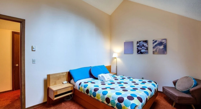 85sw - Fireplace - Washer/dryer - Dishwasher - Sleeps 4 2 Bedroom Home by RedAwning, Buchen Sie Ferienwohnung Apartments in Glacier, Ferienwohnung