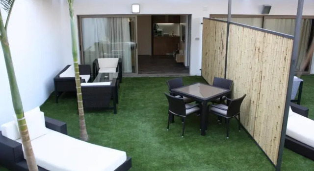 Полулюкс Rich Luxury Suites - Renovated