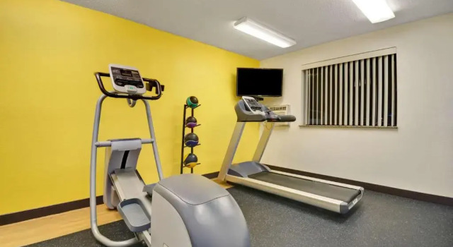 Номер Standard Days Inn by Wyndham Torrington
