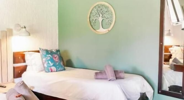 Семейный номер Standard с видом на сад Okahandja Country Hotel