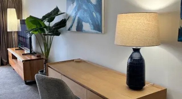 Mounts Bay Stay 2 Bedroom Apt - Kings Park - Free Parking, Забронировать Отель Отели Перта с парковкой, рядом с Военный мемориал Kings Park, Парковка