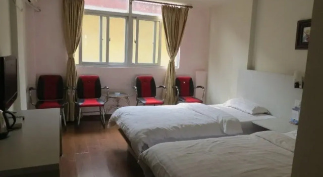 Huazhi Business Hotel, Book Hotel Jimei 