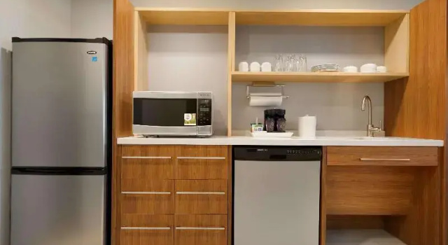 Двухместный номер Standard Home2 Suites by Hilton Roanoke
