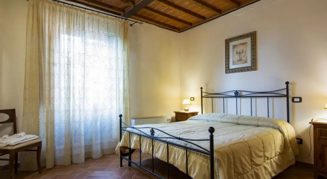 Giuggiolo Gorgognano, Buchen Sie Hotel Hotels in Elsa-Tal mit Parkplatz, Parkplätze