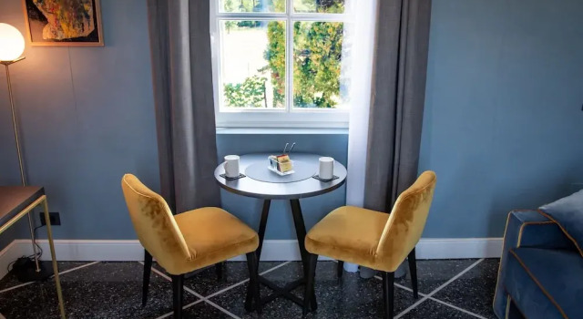 Четырёхместный номер Deluxe Capriccio Art Hotel