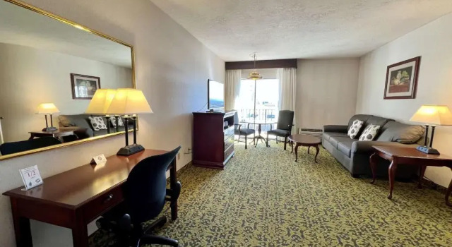 Люкс Salt Lake Plaza Hotel at Temple Square