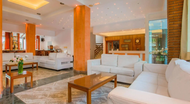 Pavlos Hotel