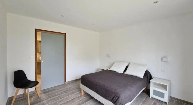 Premium Holiday Home Close to the Coast, Book Feriehus Ploumilliau Côtes-d'Armor