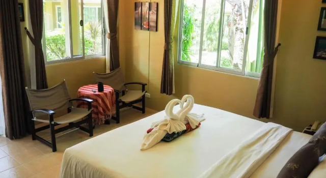 Двухместный номер Standard с видом на сад Lanta Castaway Beach Resort