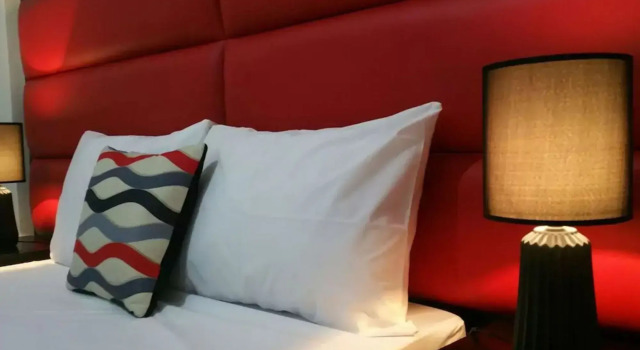 Luxury Suites 5, Rezervovat Hotel Angeles 