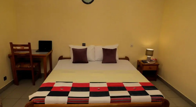 AG HOTEL Ouaga, Забронировать Отель Уагадугу Kadiogo Province, 3* 4*